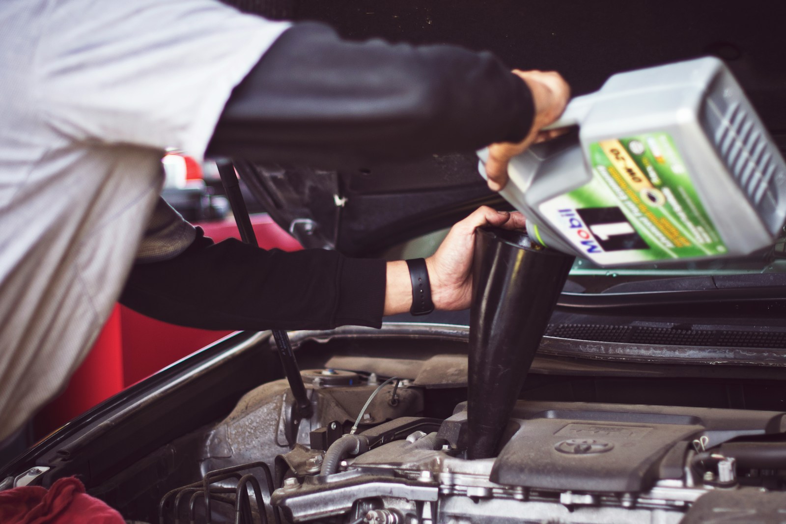Read more about the article Easiest Tricks to Save on Car Maintenance